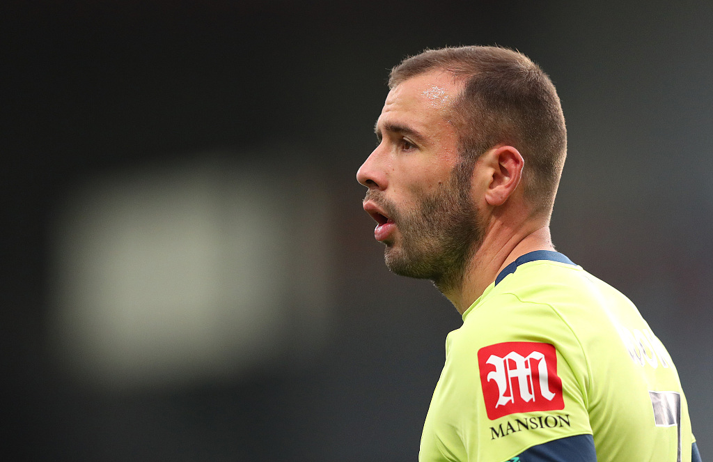 范迪克斩获关键进球，帮助球队取胜的简单介绍