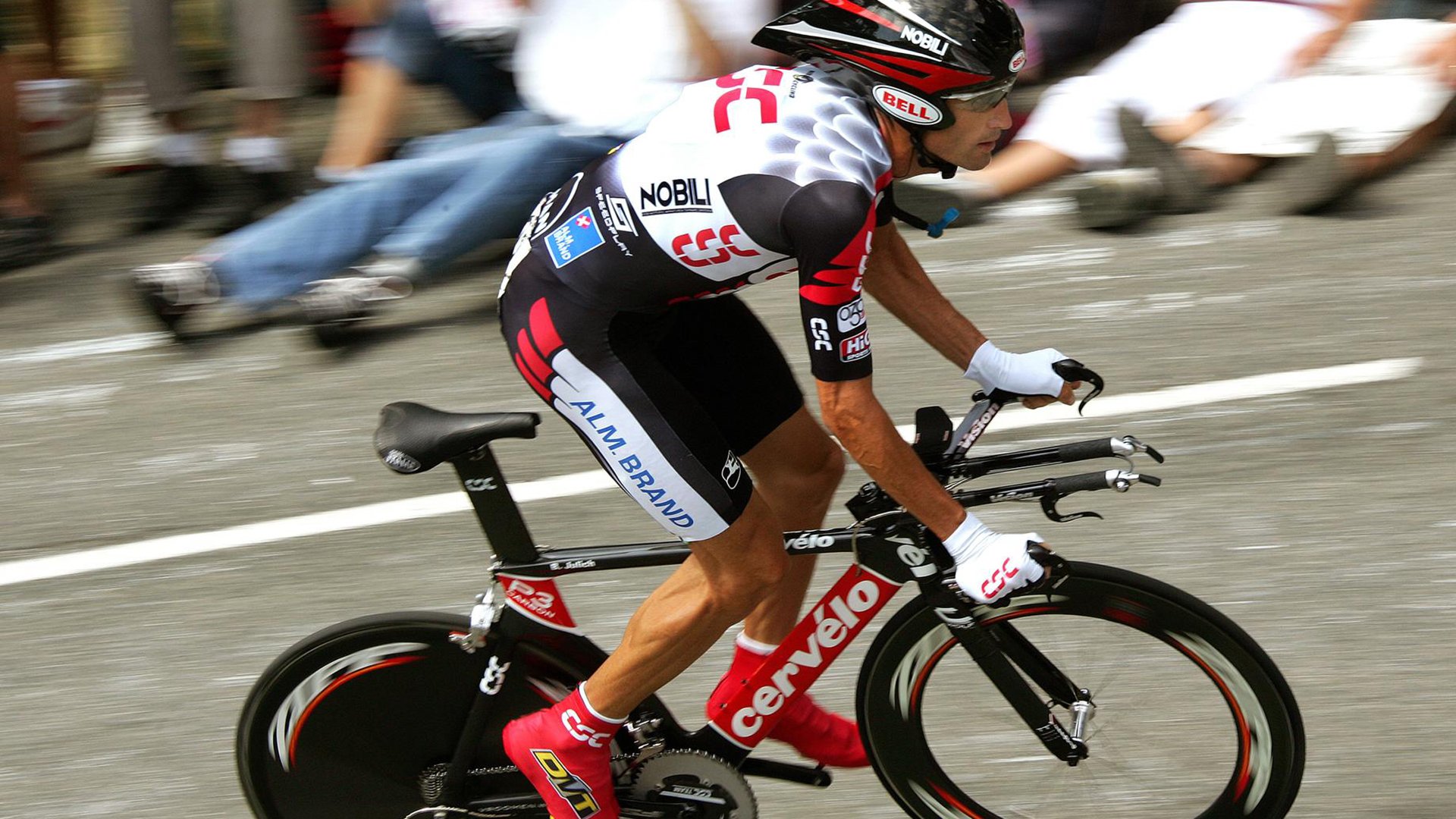 英格拉姆主宰比赛走向，深圳队防守锁死北京队