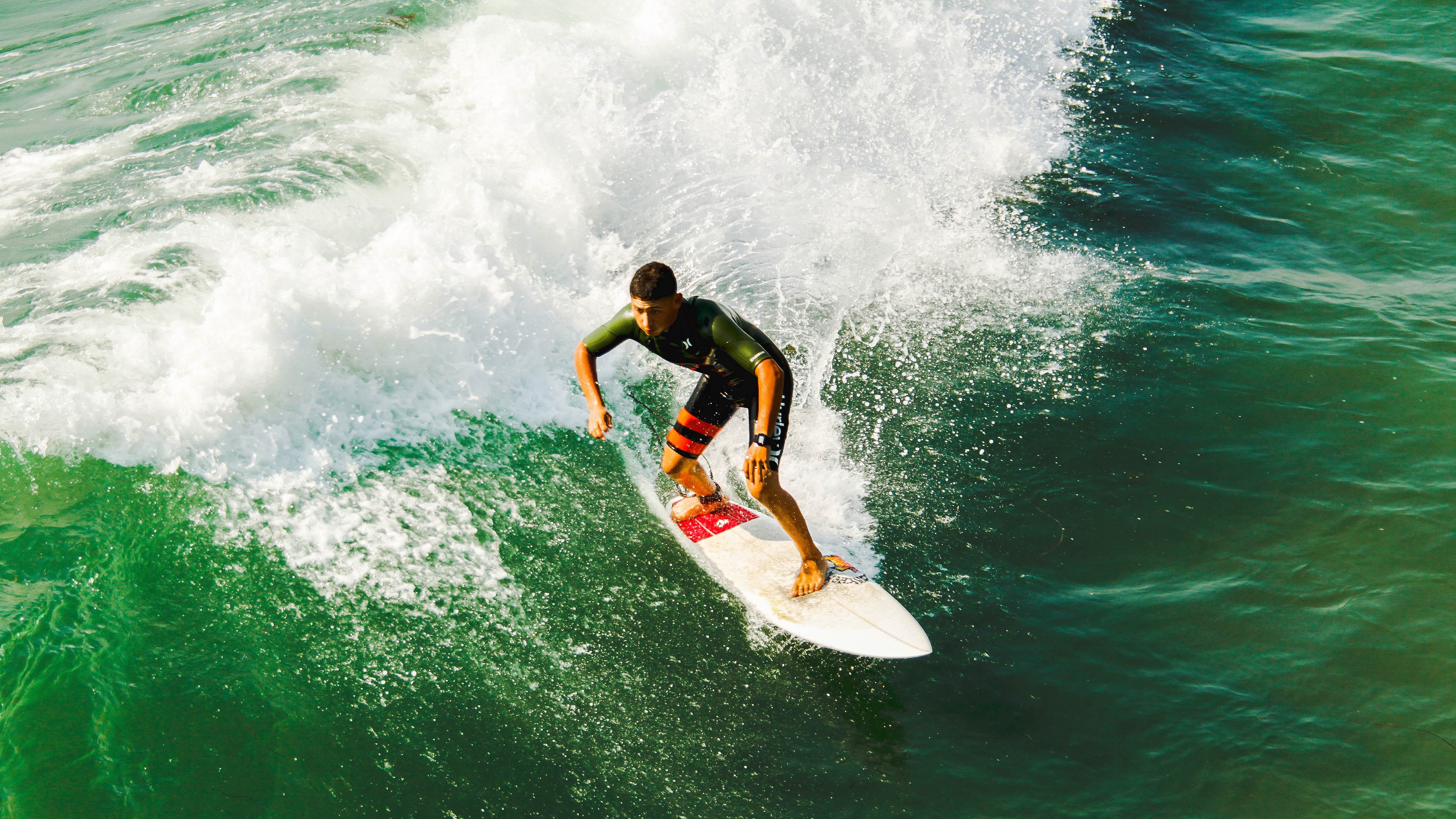 教科书级的压制，阿什拉夫如何助拜仁锁死巴萨