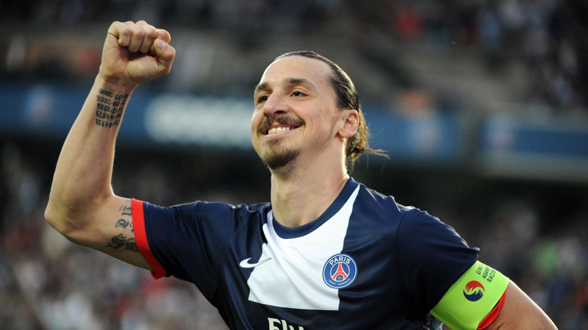 霍勒迪之夜,快船狂胜火箭,一人主宰比赛走向